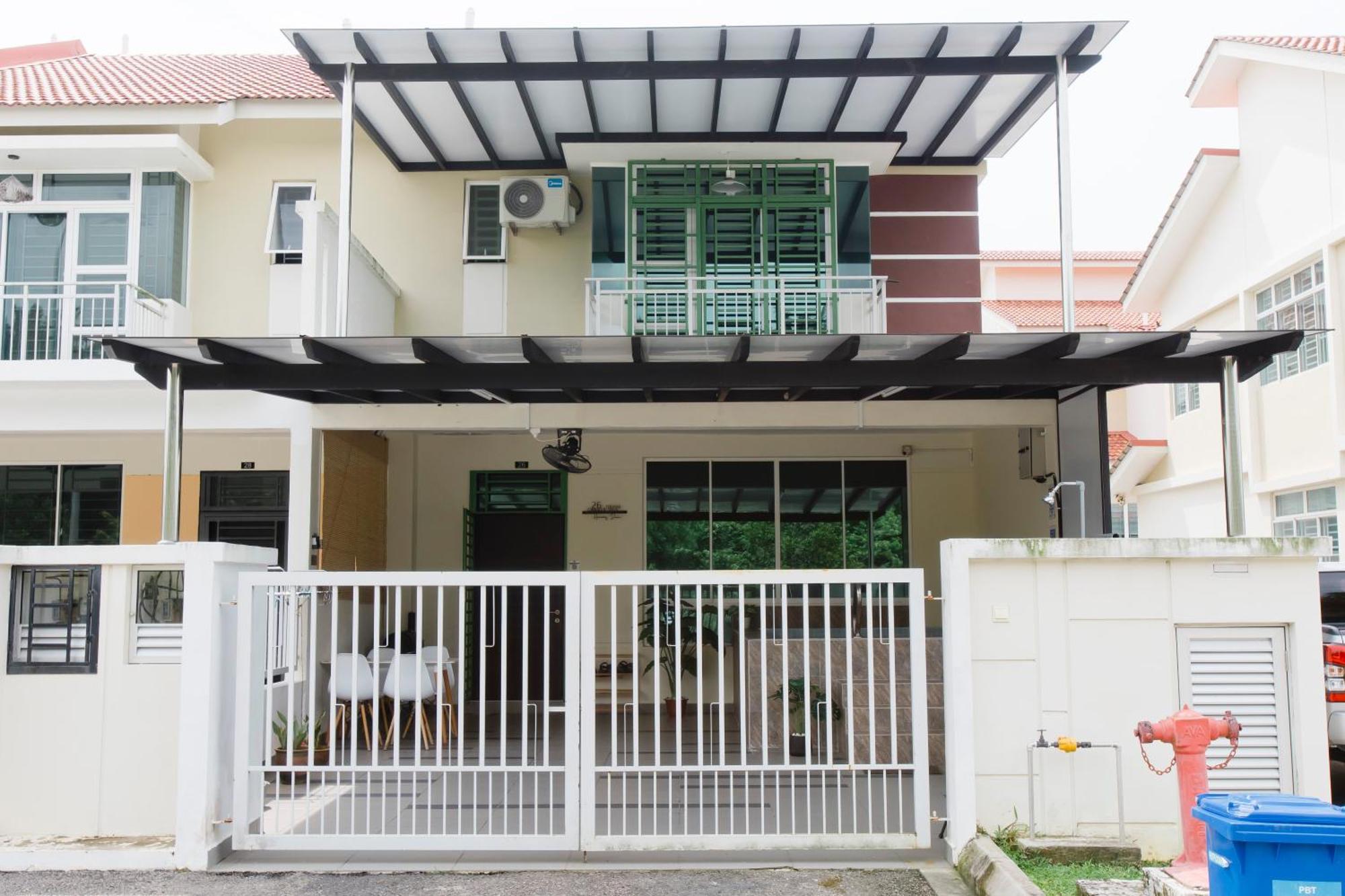 Desaru 16Pax Family With Private Mini Pool & Jacuzzi Villa Kota Tinggi Exterior photo