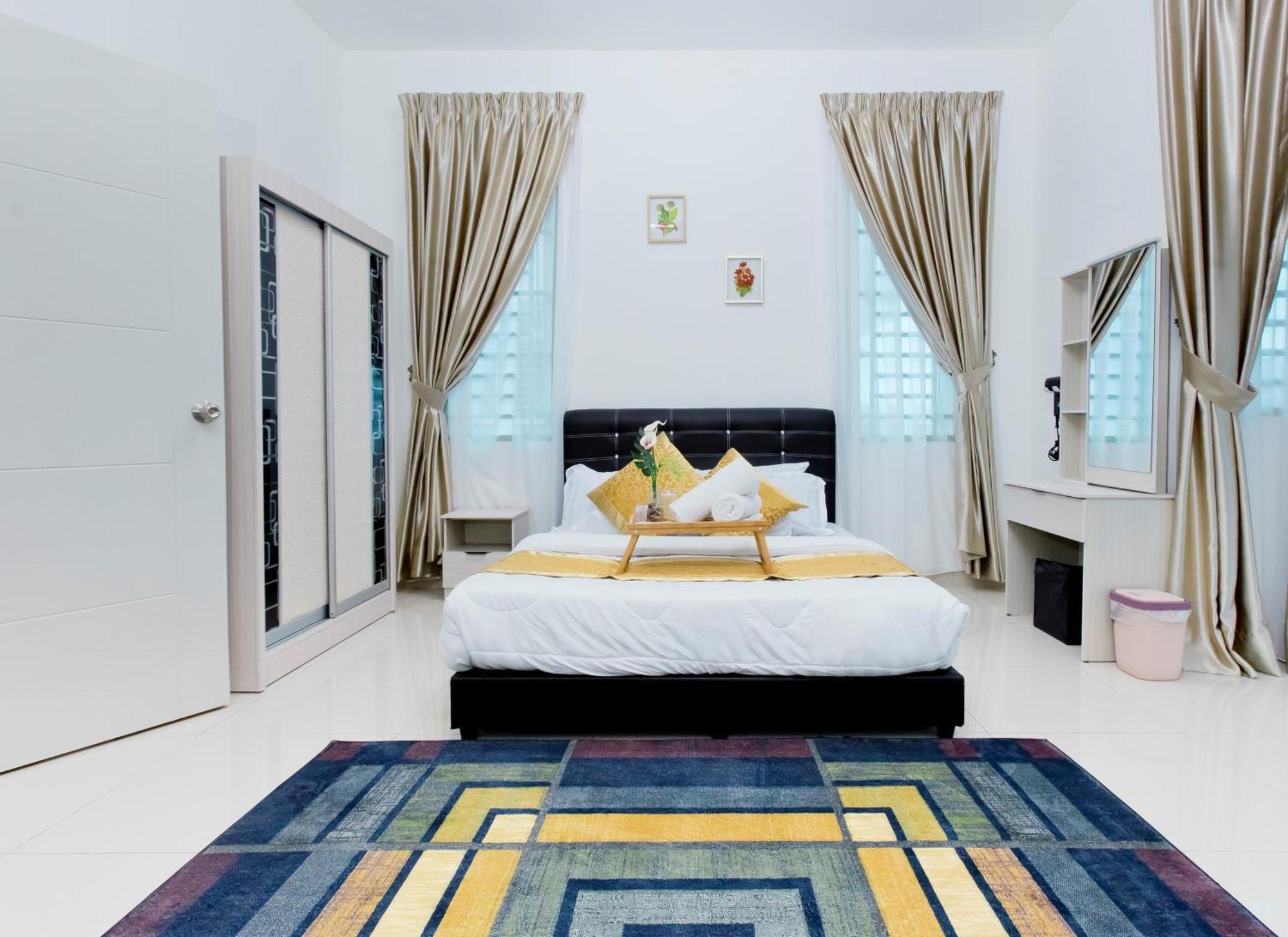 Desaru 16Pax Family With Private Mini Pool & Jacuzzi Villa Kota Tinggi Exterior photo